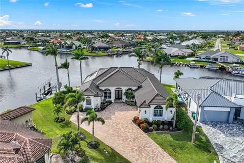 2744 SW 37th Ter, Cape Coral, FL 33914