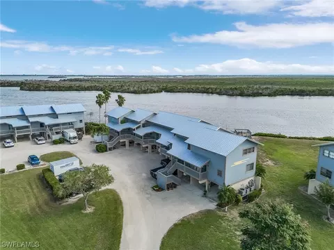 5371 Blue Crab Cir #M-6, Bokeelia, FL 33922