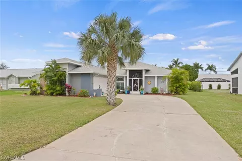 3708 SE 2nd Pl, Cape Coral, FL 33904