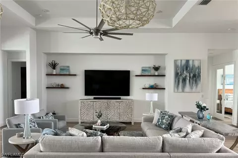 17224 Blue Sapphire Dr, Fort Myers, FL 33913