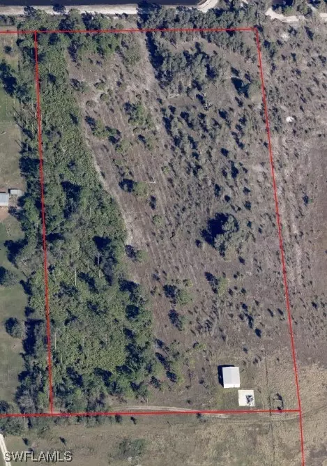 23915 Carolyn Ln, Fort Myers, FL 33913