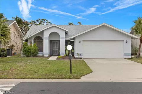6661 Southwell Dr, Fort Myers, FL 33966