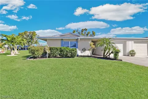 5569 Westwind Ln, Fort Myers, FL 33919