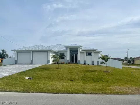 141 SW 35th Pl, Cape Coral, FL 33991