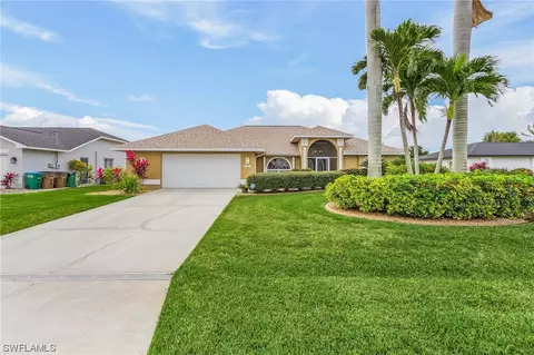1012 SW 54th Ln, Cape Coral, FL 33914