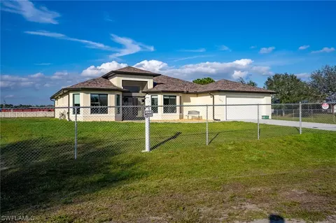 7834 17th Pl, Labelle, FL 33935 photo 4