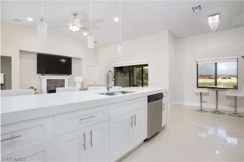 7834 17th Pl, Labelle, FL 33935 photo 10