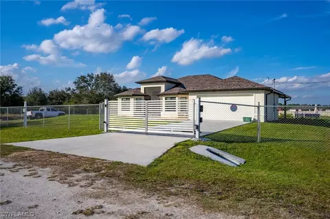 7834 17th Pl, Labelle, FL 33935 photo 6