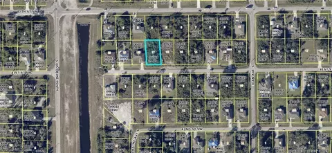 3012 41st St SW, Lehigh Acres, FL 33976