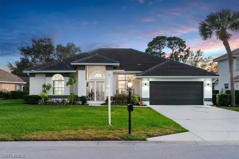 6661 Huntley Ln N, Naples, FL 34104