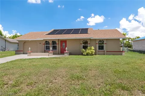 915 SW 31st Ter, Cape Coral, FL 33914