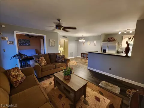 6490 Royal Woods Dr #1, Fort Myers, FL 33908