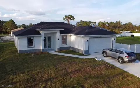 3817 21st St W, Lehigh Acres, FL 33971