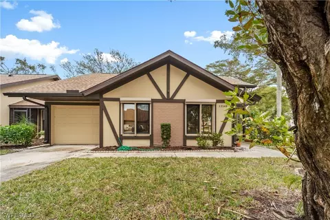 13149 Hampshire Ct, Fort Myers, FL 33919