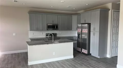 128 Bethlehem Pl, Labelle, FL 33935 photo 3
