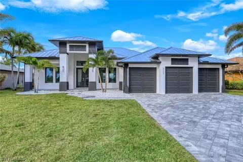 2113 SW 45th Ter, Cape Coral, FL 33914