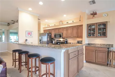20770 Persimmon Pl, Estero, FL 33928 photo 4