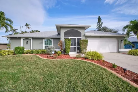 3733 SE 3rd Ave, Cape Coral, FL 33904