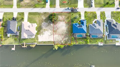 209 SW 21st St, Cape Coral, FL 33991