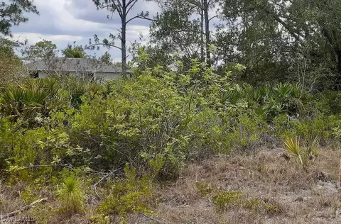 3213 45th St W, Lehigh Acres, FL 33971