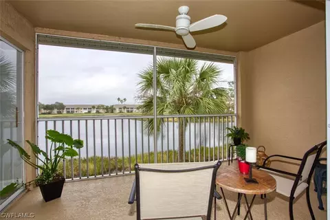 8067 Queen Palm Ln #622, Fort Myers, FL 33966