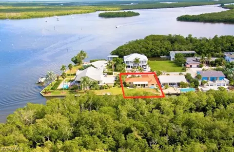 275 Tropical Shores Way, Fort Myers Beach, FL 33931