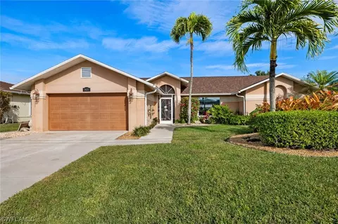 1425 SE 23rd Ter, Cape Coral, FL 33990
