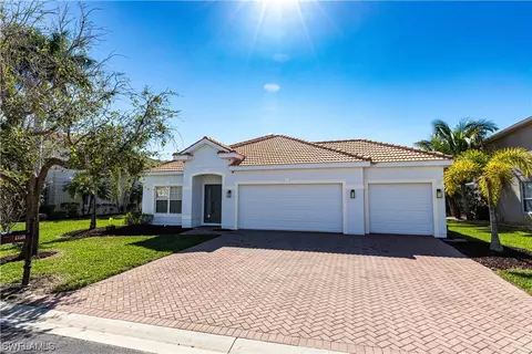 13501 Little Gem Cir, Fort Myers, FL 33913