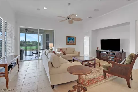 28665 San Lucas Ln #201, Bonita Springs, FL 34135