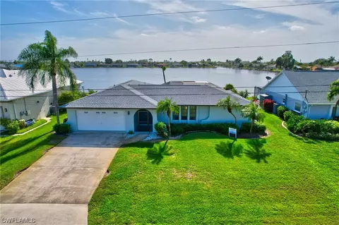 432 SW 35th St, Cape Coral, FL 33914