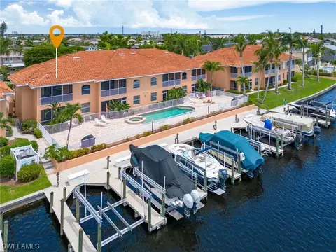 4566 SE 5th Pl #207, Cape Coral, FL 33904