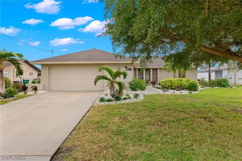 1105 SE 20th Pl, Cape Coral, FL 33990