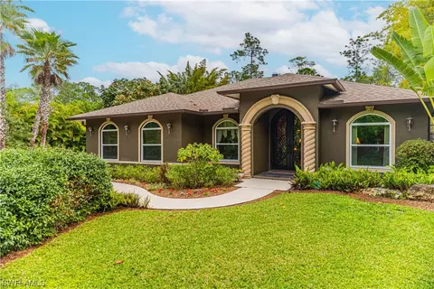 2975 14th Ave NE, Naples, FL 34120