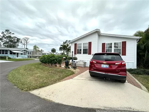 4501 Candlestick Ct E, Estero, FL 33928