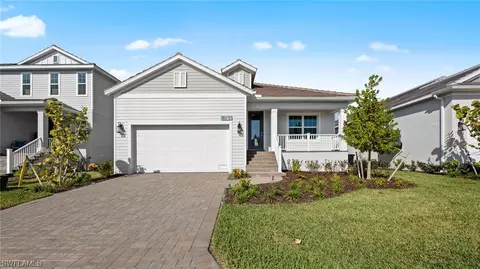 8782 Pigeon Key Dr, Fort Myers, FL 33908