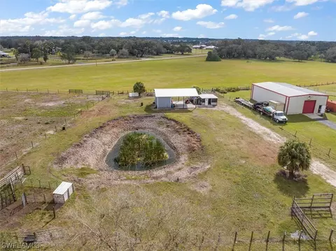 View/Area - 2010 Frontier Cir, Labelle, FL 33935 photo 7 of 8