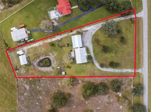 View/Area - 2010 Frontier Cir, Labelle, FL 33935 photo 4 of 8