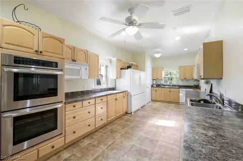 Kitchen - 3662 Stone Way, Estero, FL 33928 photo 3 of 3