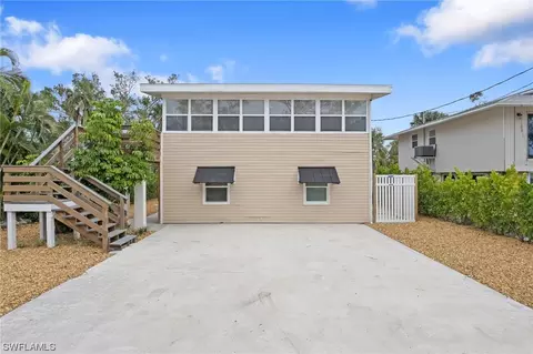 116 Lovers Ln #118, Fort Myers Beach, FL 33931
