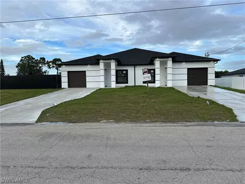 4524-4526 Douglas Ln, Lehigh Acres, FL 33973