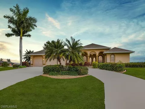 311 NW 25th Ave, Cape Coral, FL 33993