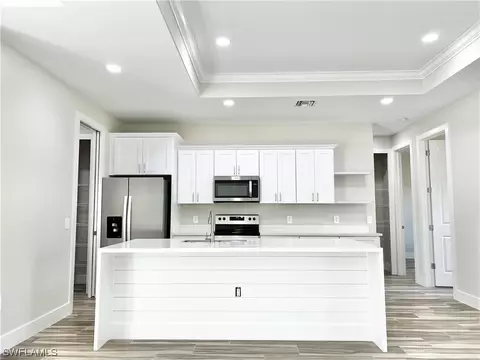 3402 E 22nd St, Alva, FL 33920 photo 3