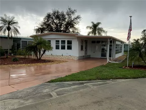 770 Knotty Pine Cir, North Fort Myers, FL 33917