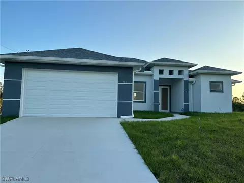 188 Thornton Ave S, Lehigh Acres, FL 33974