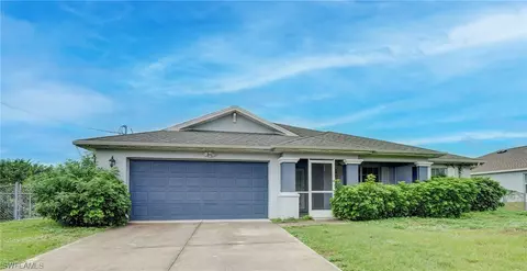 418 Pinafore Ave, Lehigh Acres, FL 33974