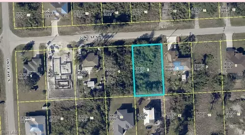 3513 22nd St SW, Lehigh Acres, FL 33976