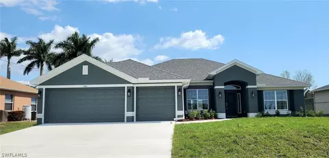 1502 NW 13th Ter, Cape Coral, FL 33993
