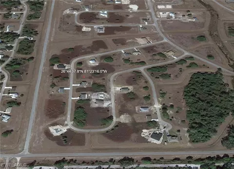 7024 Calder Cir, Labelle, FL 33935
