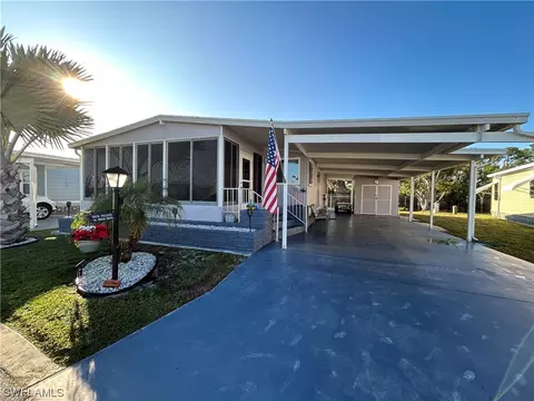 86 Snead Dr, North Fort Myers, FL 33903