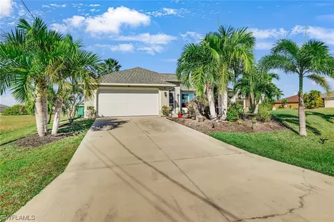 3005 NW 8th Ter, Cape Coral, FL 33993